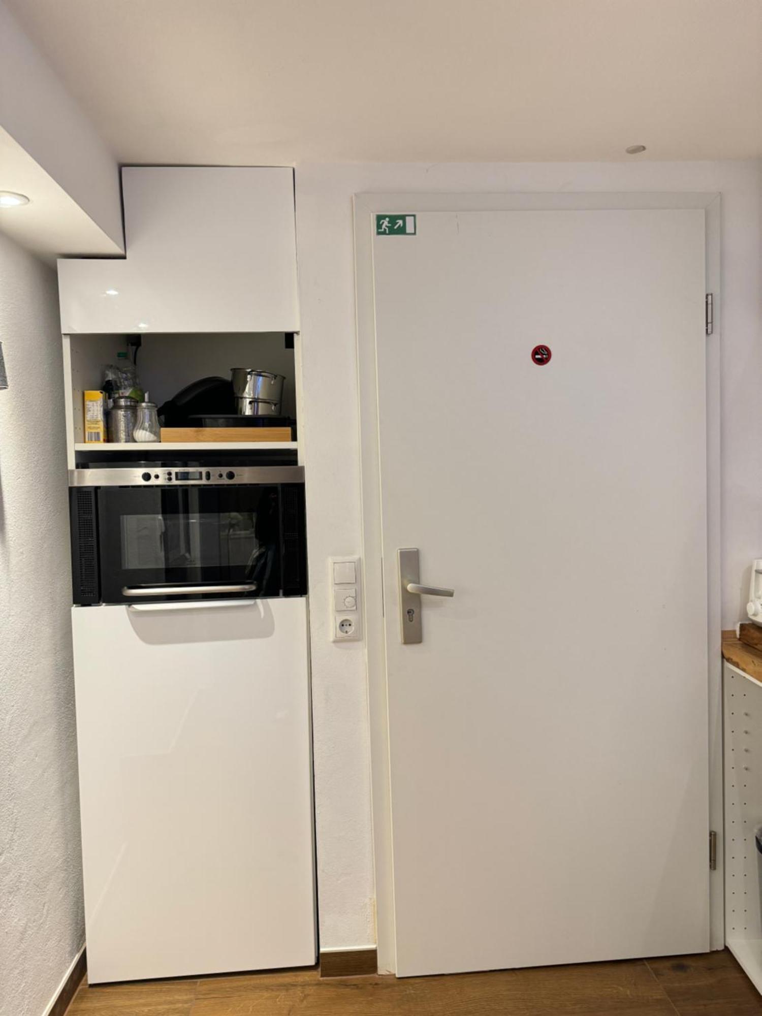 Schoene Souterrain In Lejlighed *